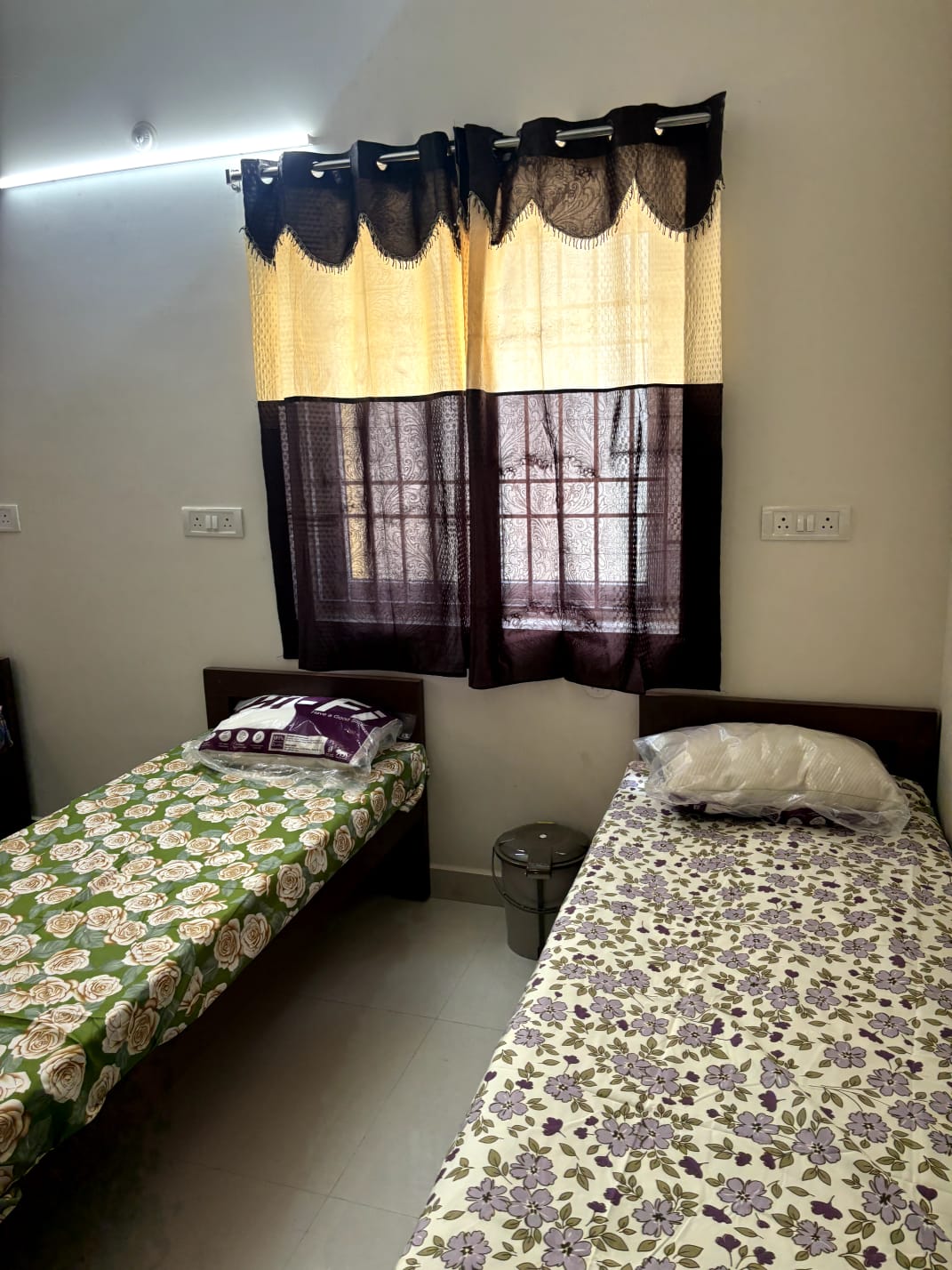 Twin Sharing Accommodation in Thoraipakkam
